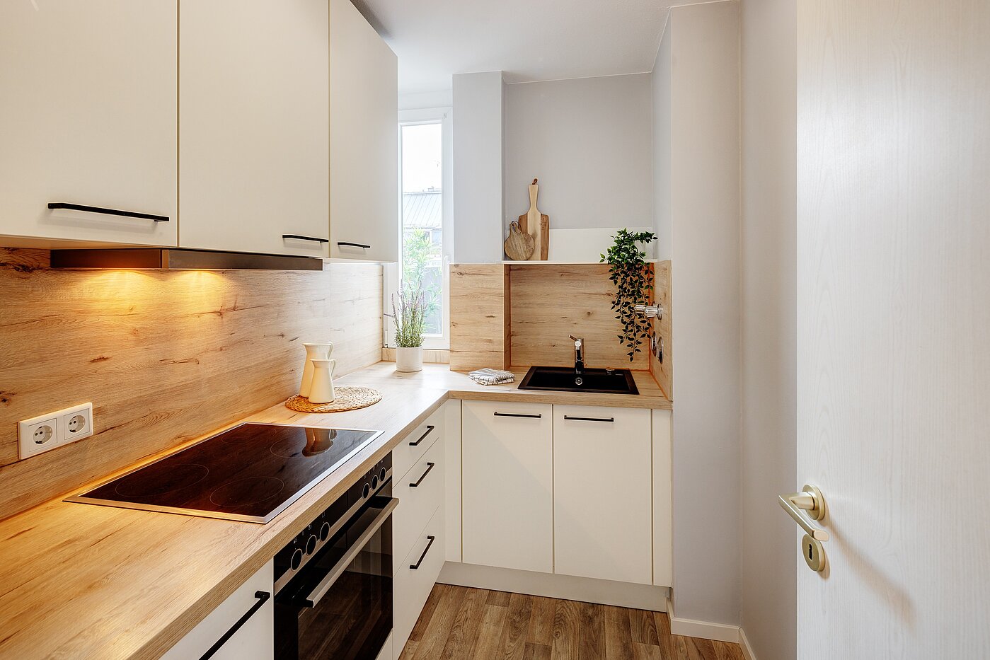 Apartment with 2 room | München-Obersendling | 70039 | Eine moderne Einbauküche...