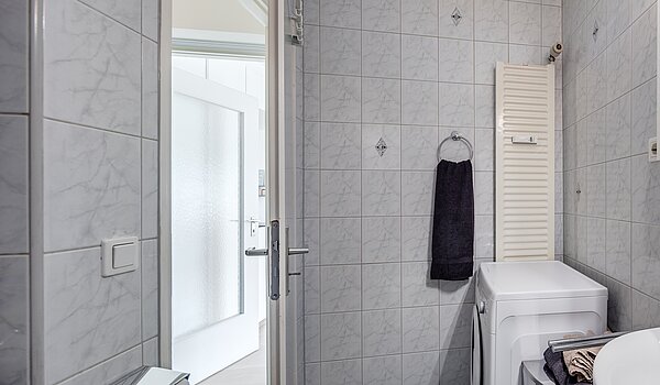 Apartment with 1 room | München-Feldmoching | 70456 | Badezimmer