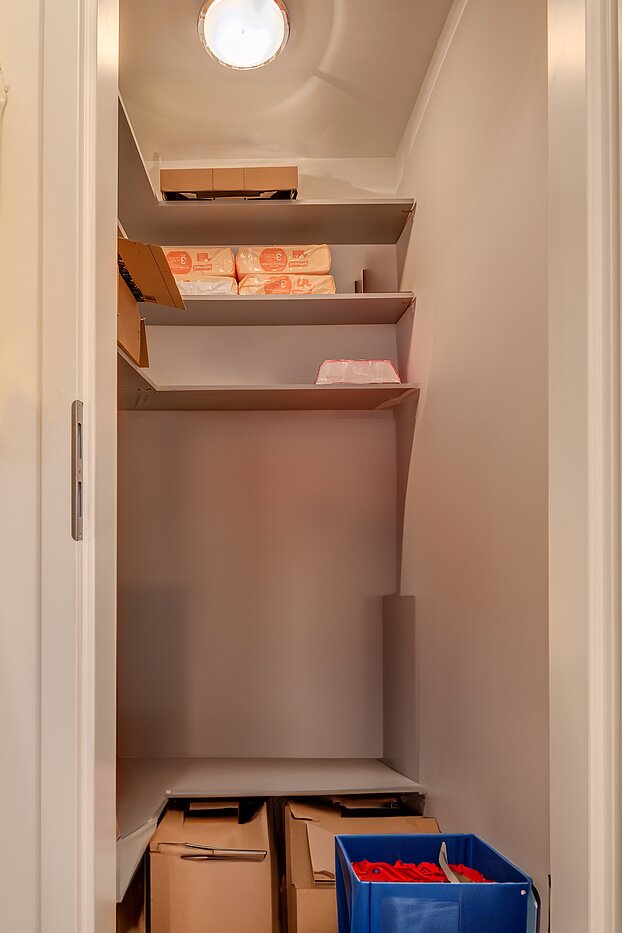 Apartment with 2 room | München-Pasing | 70071 | Abstellkammer