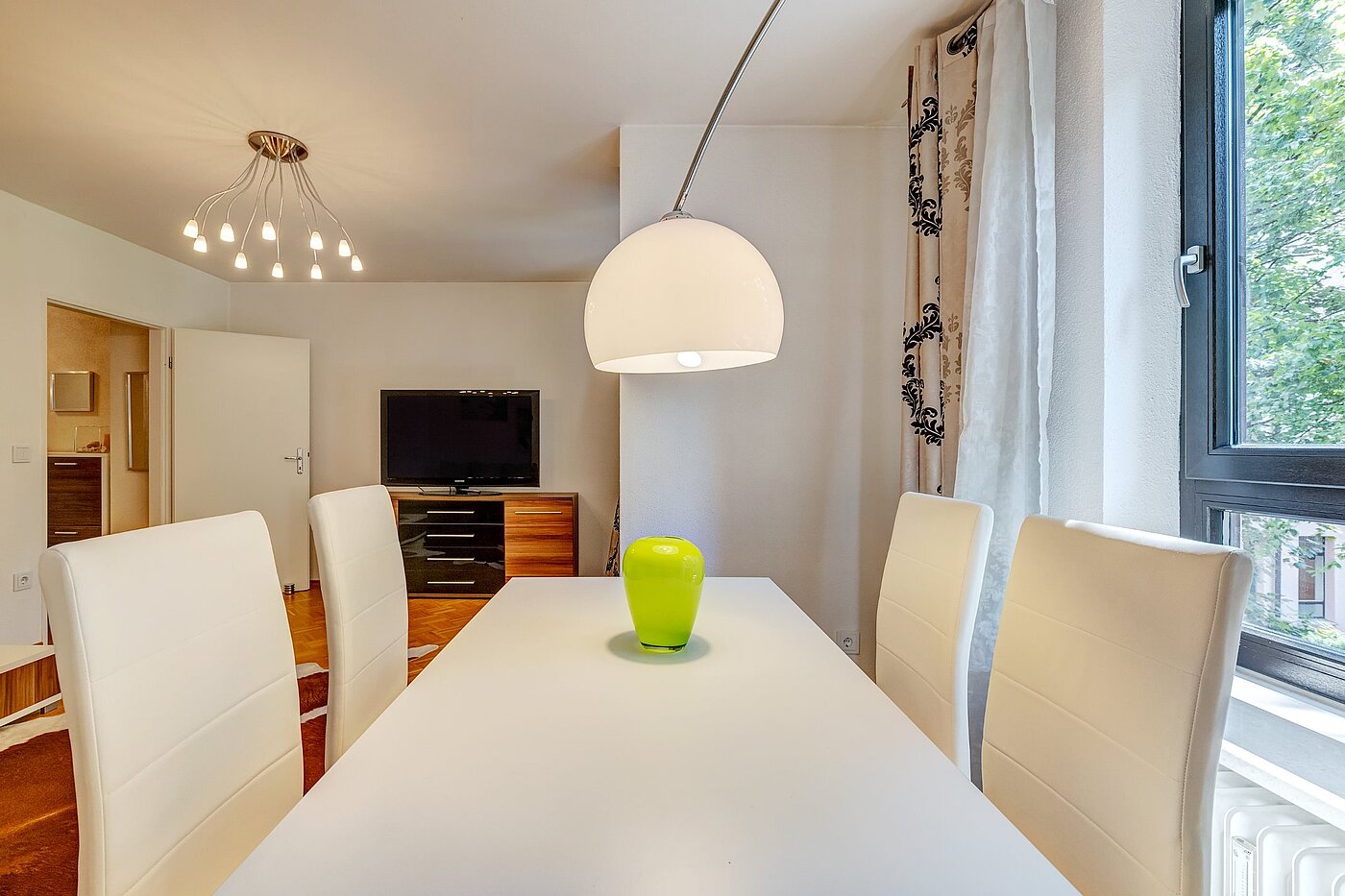 Apartment with 2 room | München-Sendling | 2106ML2 | mit Platz für einen Esstisch