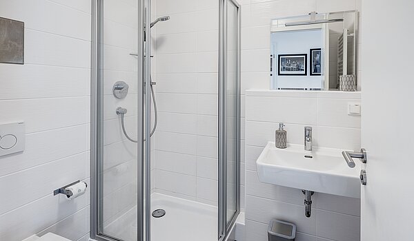 Apartment with 3 room | 70483 | ...Dusche
