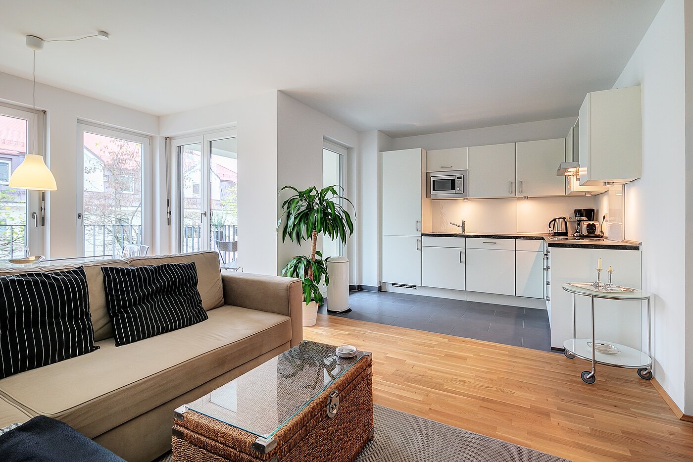 Apartment with 3 room | München-Moosach | 70164