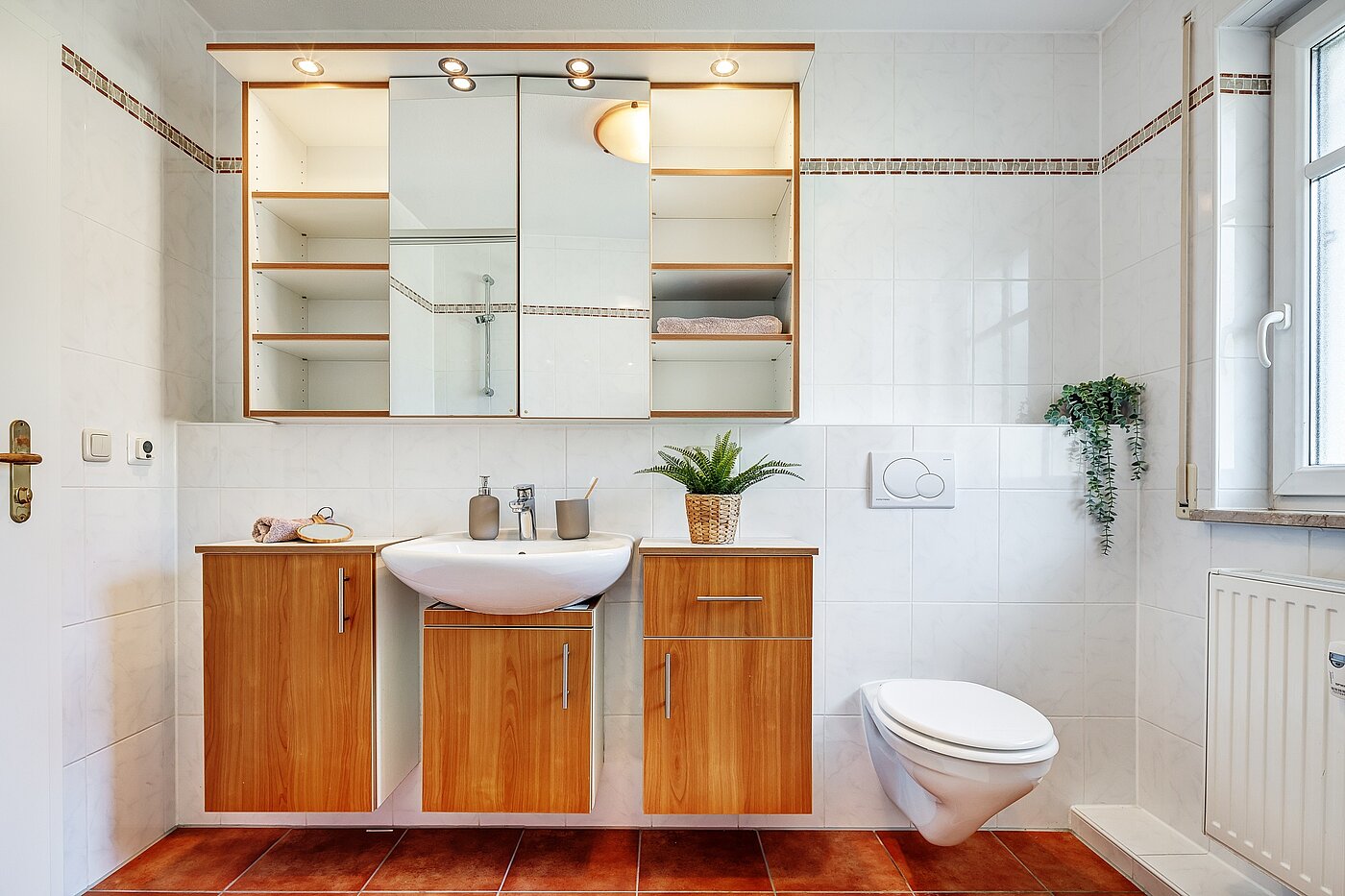 Apartment with 3 room | München-Ramersdorf | 2206ML4 | ...modernen Einbauten, sowie...