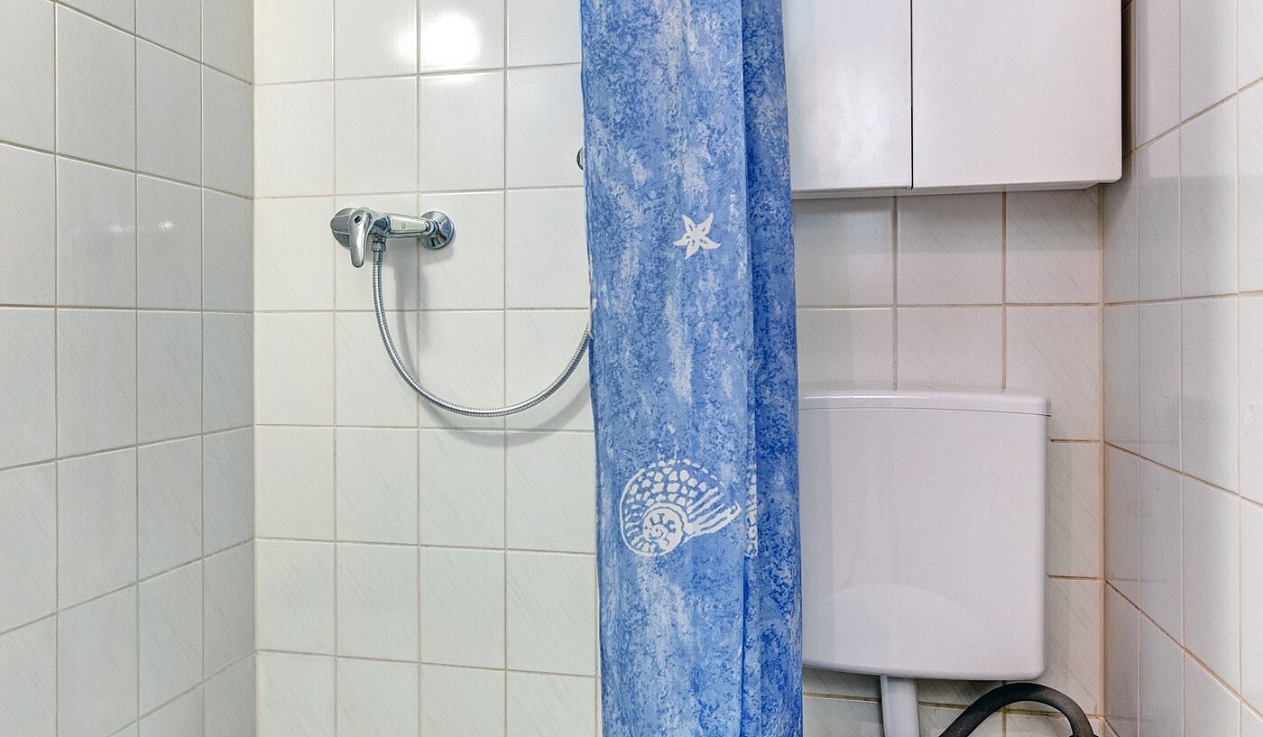 Ground floor apartment with 2 room | München-Lochhausen | 1706ML1 | Separate Dusche im UG