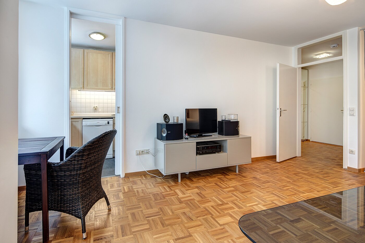 Apartment with 1.5 room | München-Sendling-Westpark | 2207ML4 | Zugang zur separaten Küche...