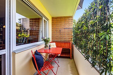 Großhadern: Attractive 3-room apartment - quiet and central - available