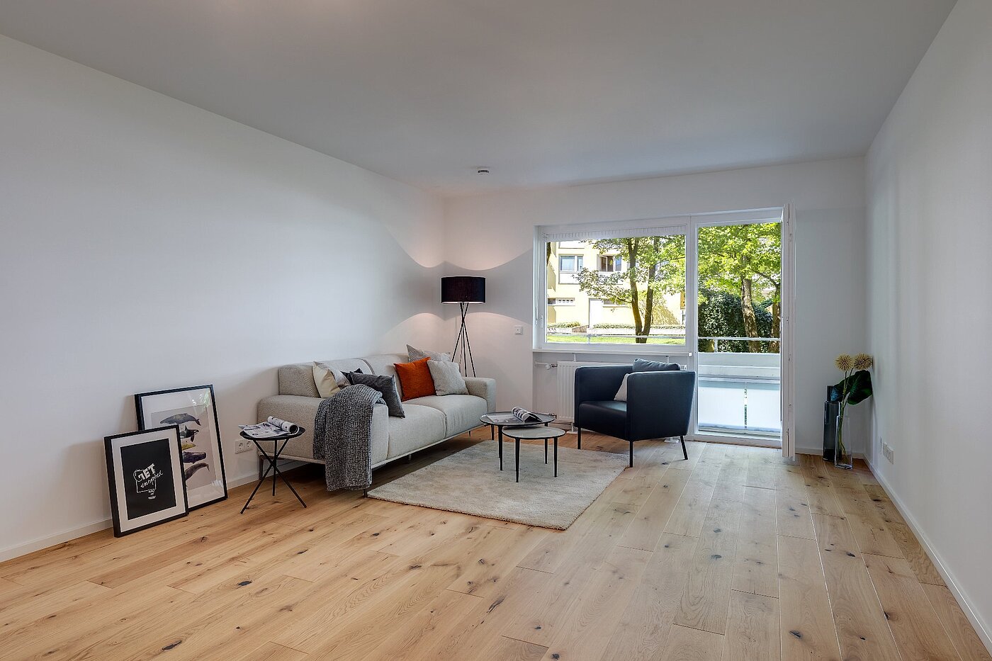 Apartment with 3 room | München-Neuhausen | 1803D7 | Helles Wohn-/Esszimmer