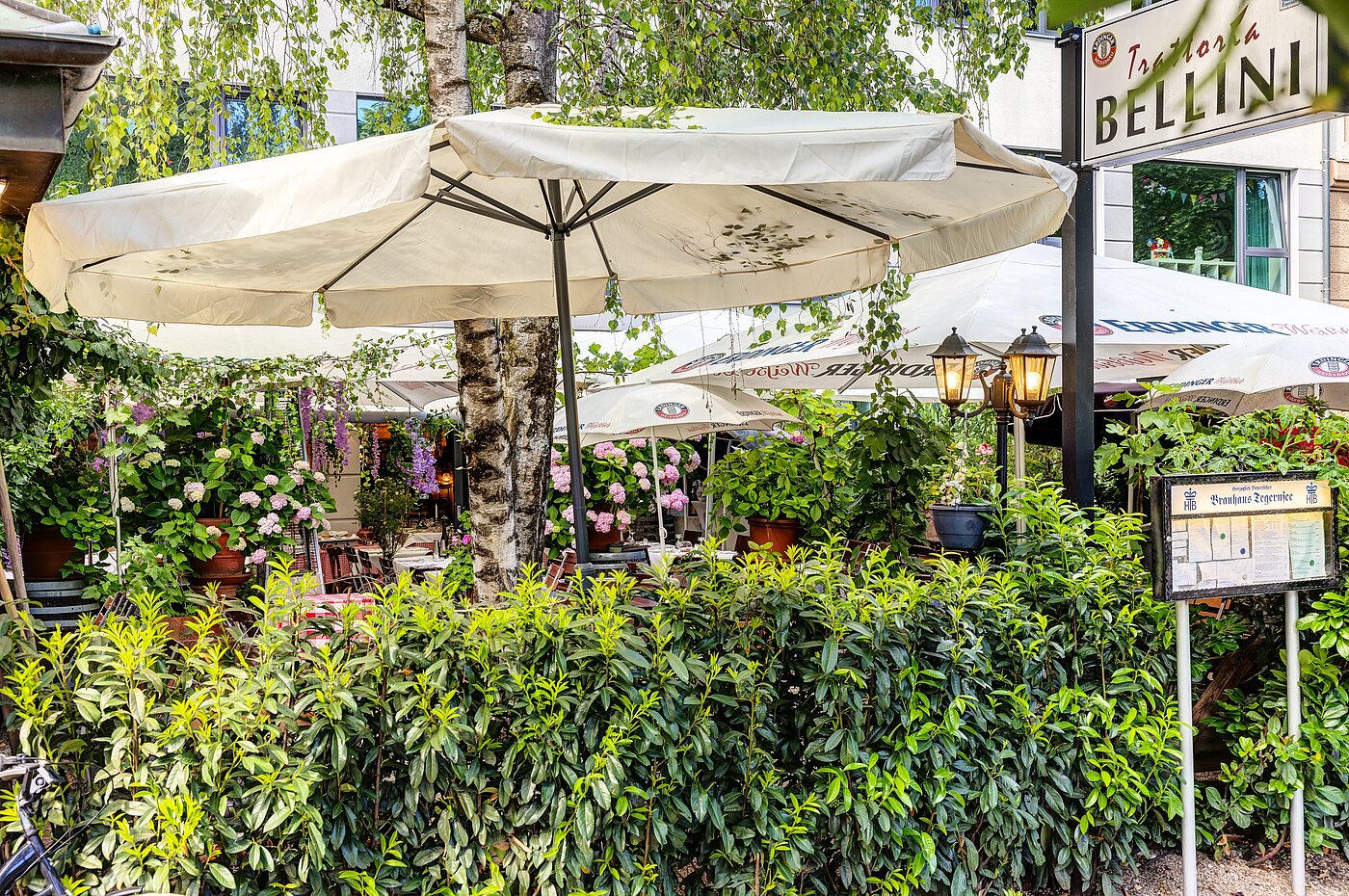 Apartment with 5 room | München-Neuhausen | 70140 | Gemütlichkeit