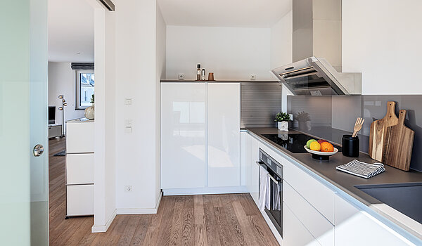 Penthouse with 2 room | München-Bogenhausen | 70385 | ...Zugang zur Küche
