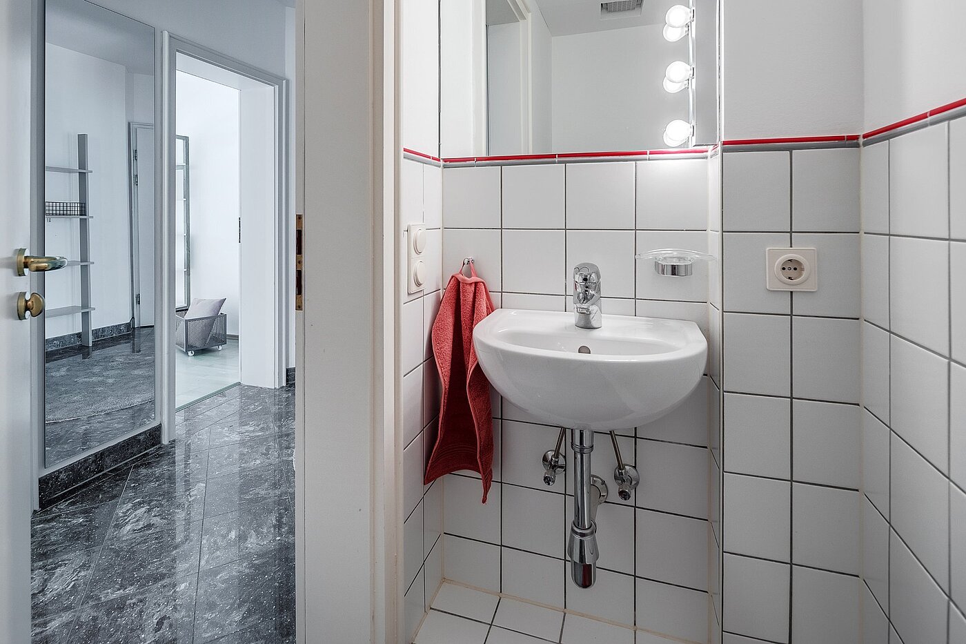 Apartment with 3 room | München-Harlaching | 1908ML6 | Separates WC