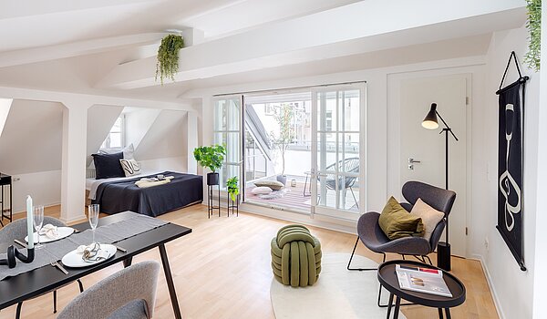 Attic Apartment with 1 room | München-Sendling | 700402