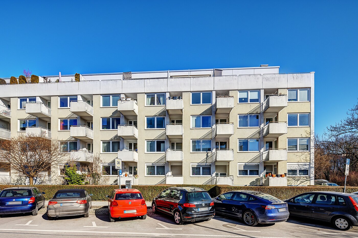 Apartment with 1 room | München-Neuhausen | 2301ML8 | Ansicht von der Straße aus