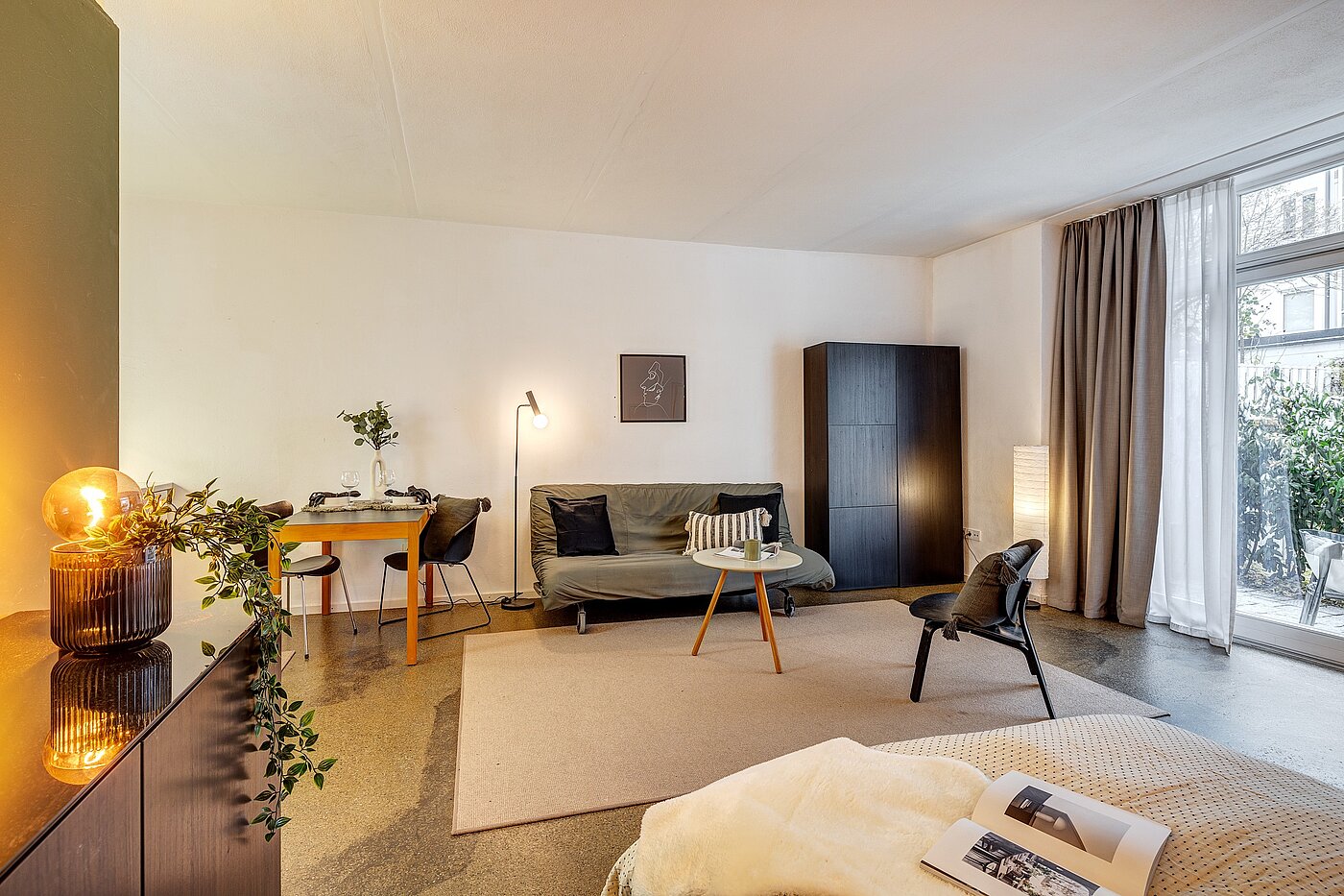 Loft apartment with 1 room | München-Isarvorstadt | 2211ML7 | Strukturierte Aufteilung: Wohnen, Schlafen und...