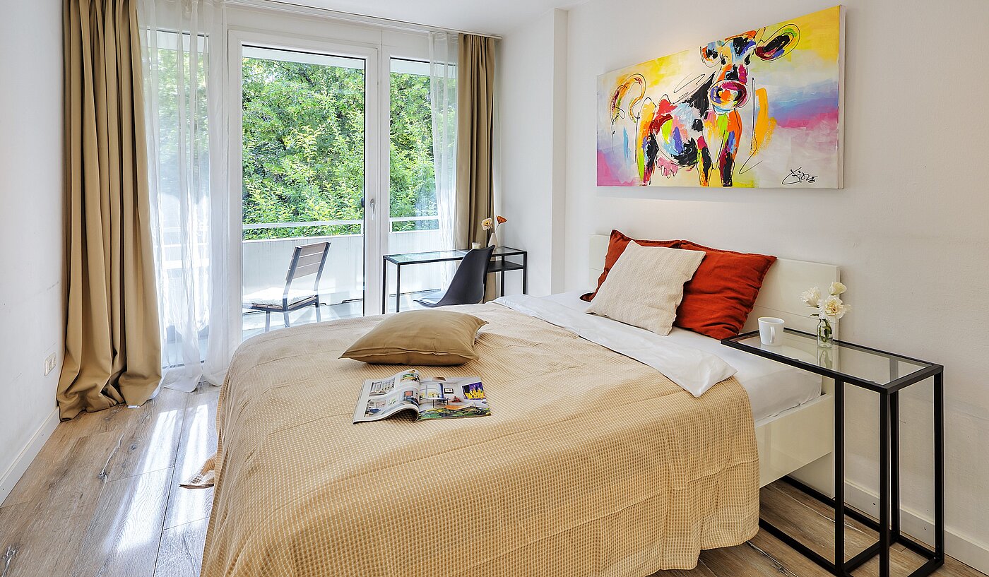 Apartment with 3.5 room | München-Bogenhausen | 70267 | Gäste-/ Arbeits- oder...