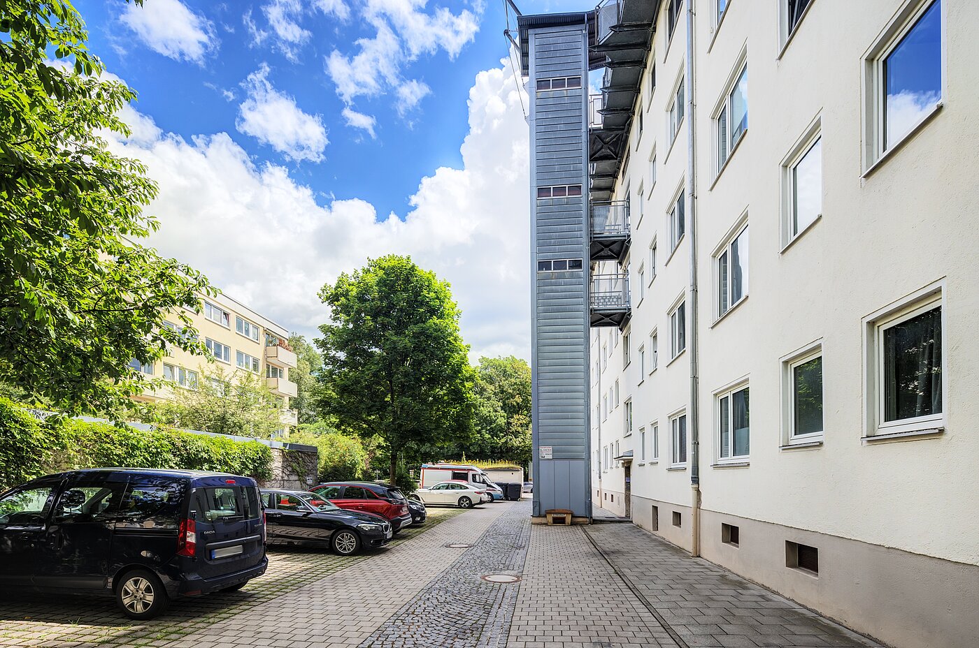 Apartment with 1 room | München-Schwabing | 70454 | ...und Außenaufzug