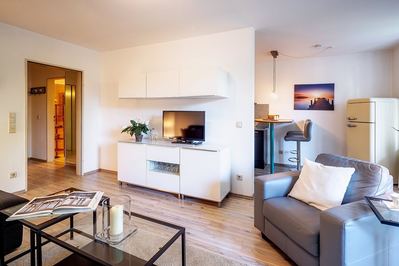 Apartment with 2 room | München-Nymphenburg | 2107ML3 | mit geschmackvoller...