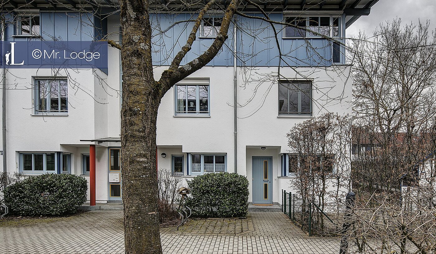 Semi-detached House with 5 room | 1702ML1 | Eingang