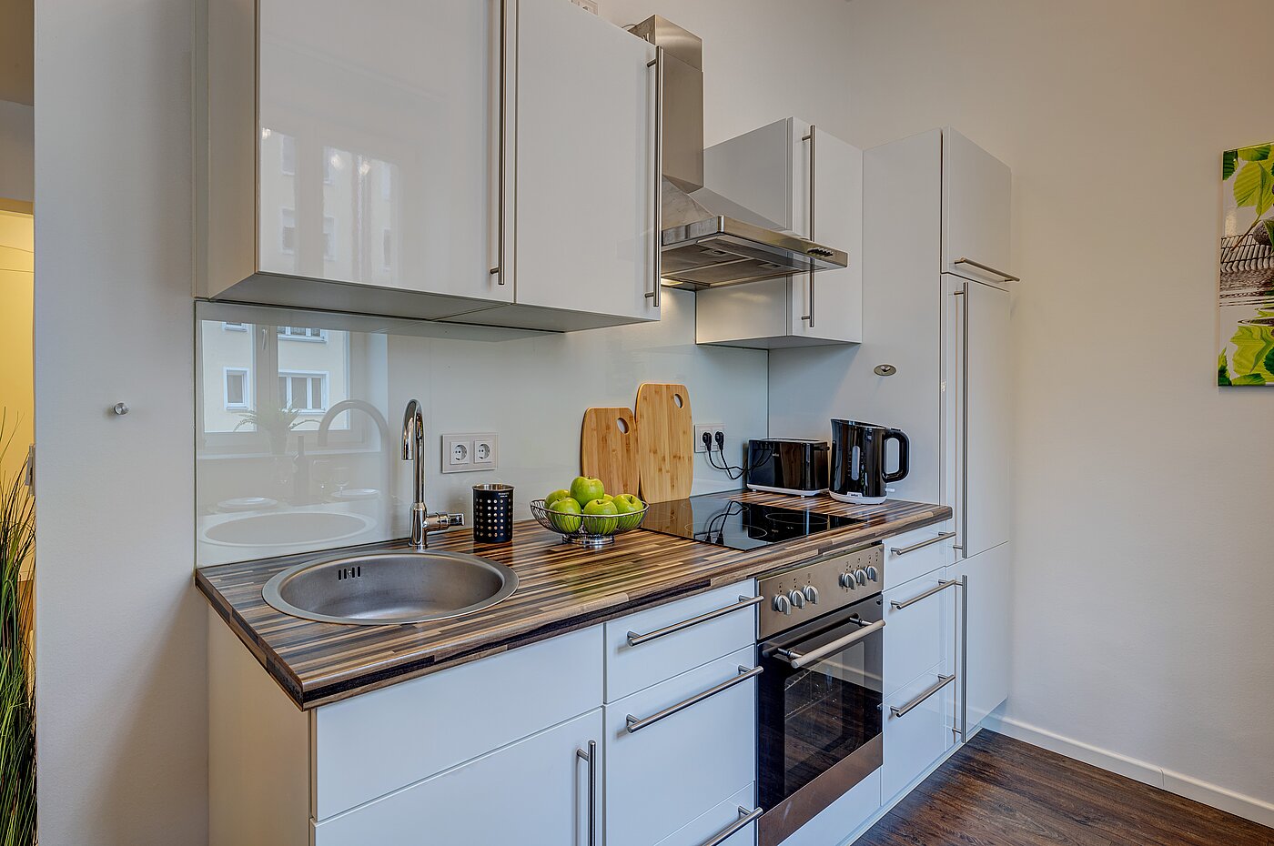 Apartment with 1 room | München-Neuhausen | 70235 | Funktionale Küche..