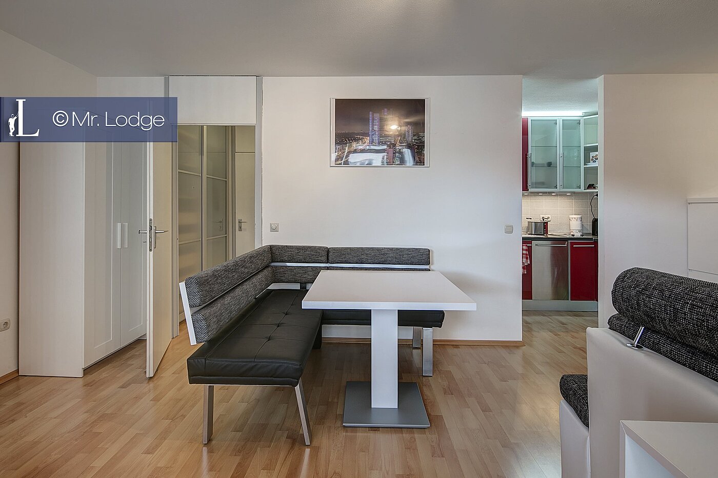 Apartment with 1 room | München-Sendling-Westpark | 1706ML8 | Essecke mit Blick zur Küche