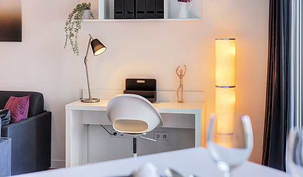 Apartment with 1.5 room | München-Bogenhausen | 70378 | ... Arbeits-...