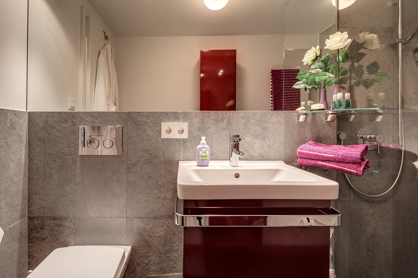 Apartment with 2 room | München-Pasing | 70071 | Bad mit...