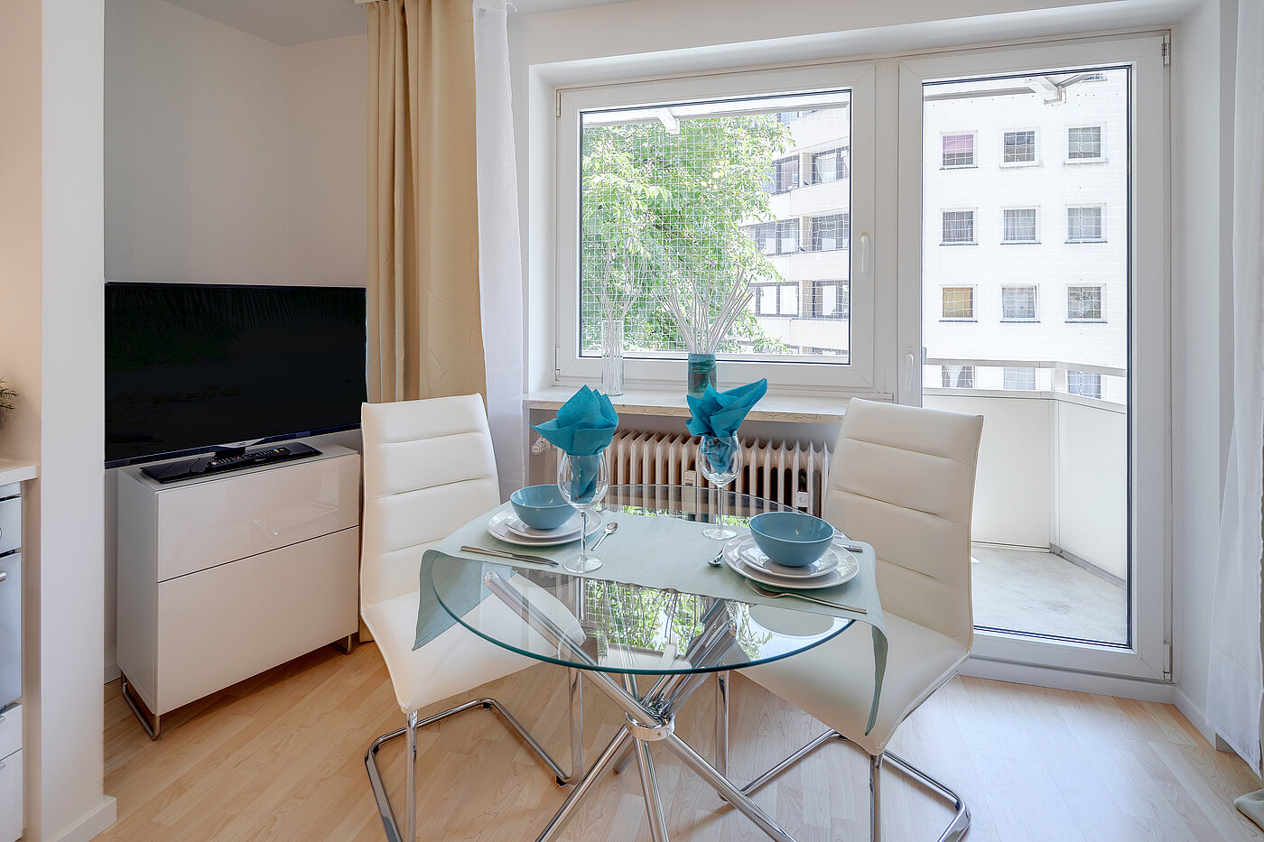 Apartment with 1 room | München-Obergiesing | 70420 | Esstisch