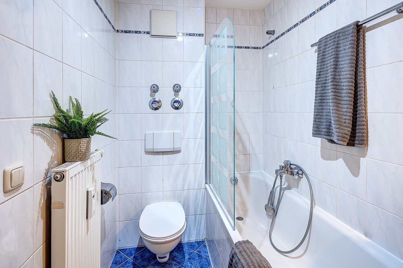 Ground floor apartment with 1.5 room | München-Aubing | 70000 | ...Badewanne