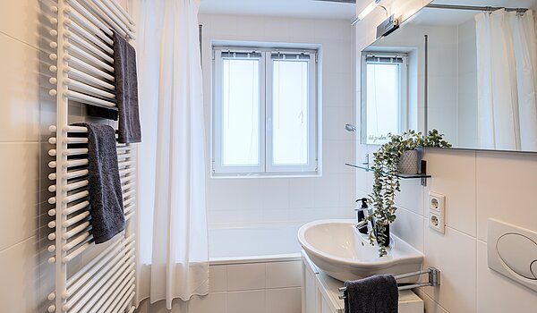 Apartment with 2 room | München-Schwabing | 703161 | Mit Tageslicht