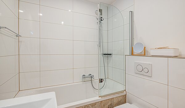 Apartment with 1 room | München-Schwabing | 70198 | ...Badewanne