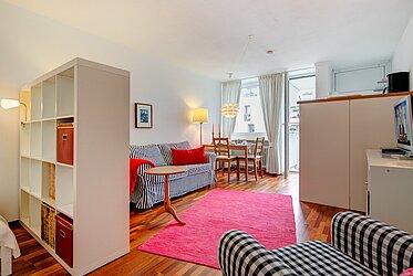 Neuhausen: Beautiful 1-room apartment, ideal for renting