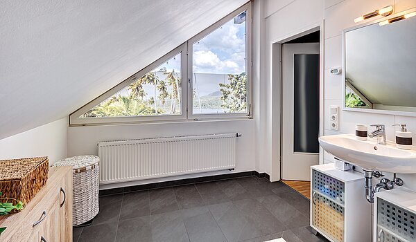 Corner townhouse with 6 room | Germering | 70033 | ...im 2.Obergeschoss