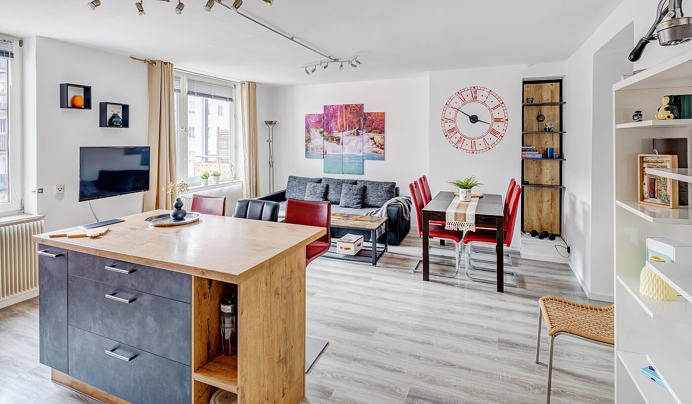 Apartment with 3 room | München-Schwabing | 70292 | Wohnen und...