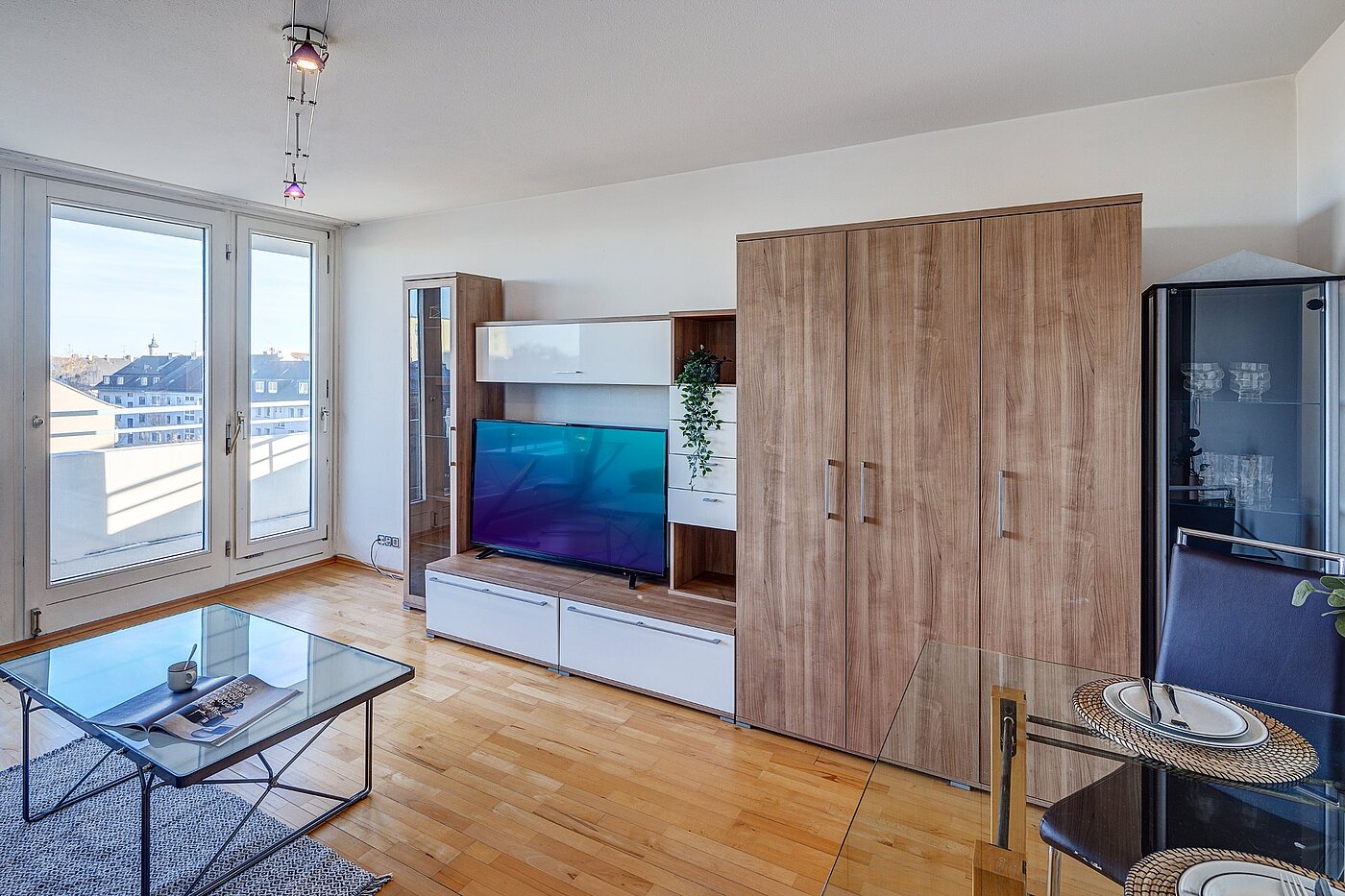 Apartment with 2 room | München-Sendling-Westpark | 2010ML9 | ...mit Zugang zum Balkon