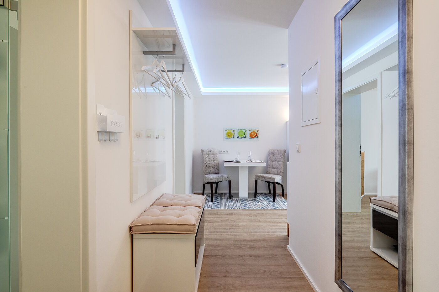 Apartment with 2 room | München-Allach | 70412 | ...Diele