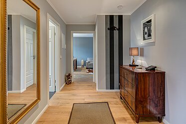 Obersendling: Beautiful 2-room apartment with balcony - available