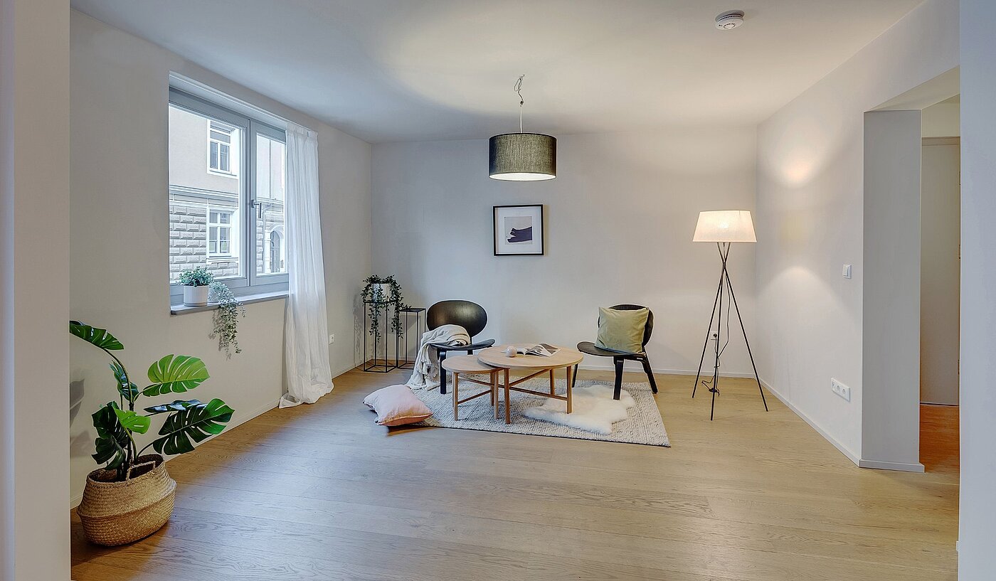 Raised Ground Floor with 2 room | München-Lehel | 2012ML1