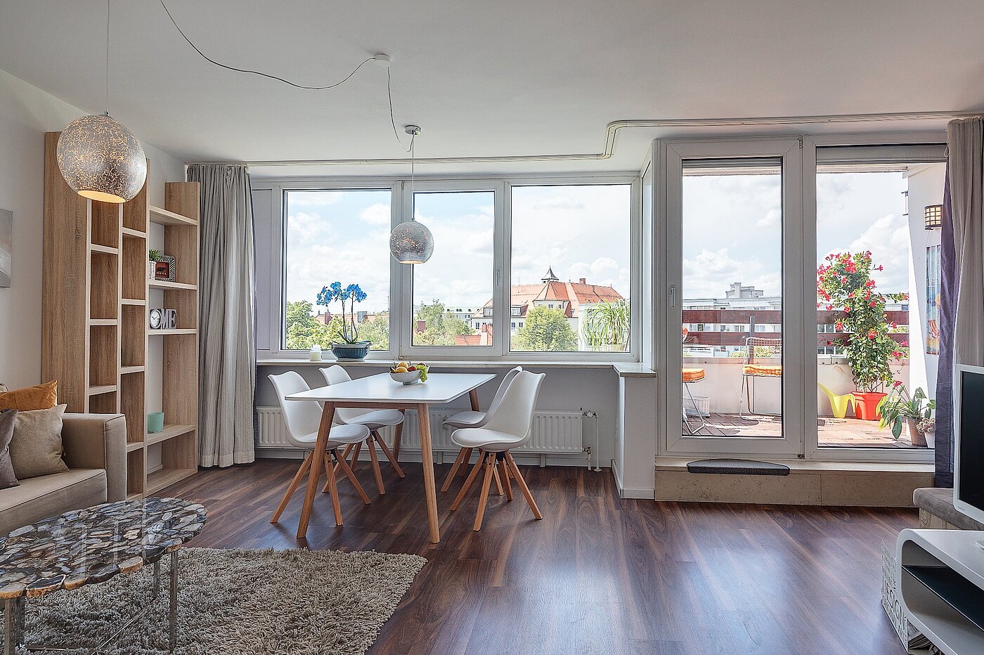Apartment with 1.5 room | München-Neuhausen | 1807ML3 | Essplatz ...