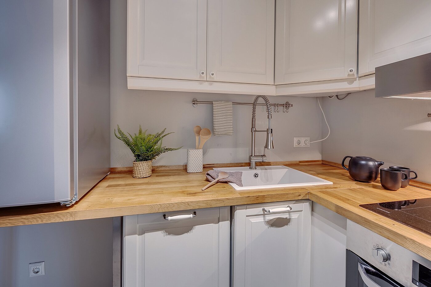 Raised Ground Floor with 2 room | München-Lehel | 2012ML1 | Hier macht kochen Spaß