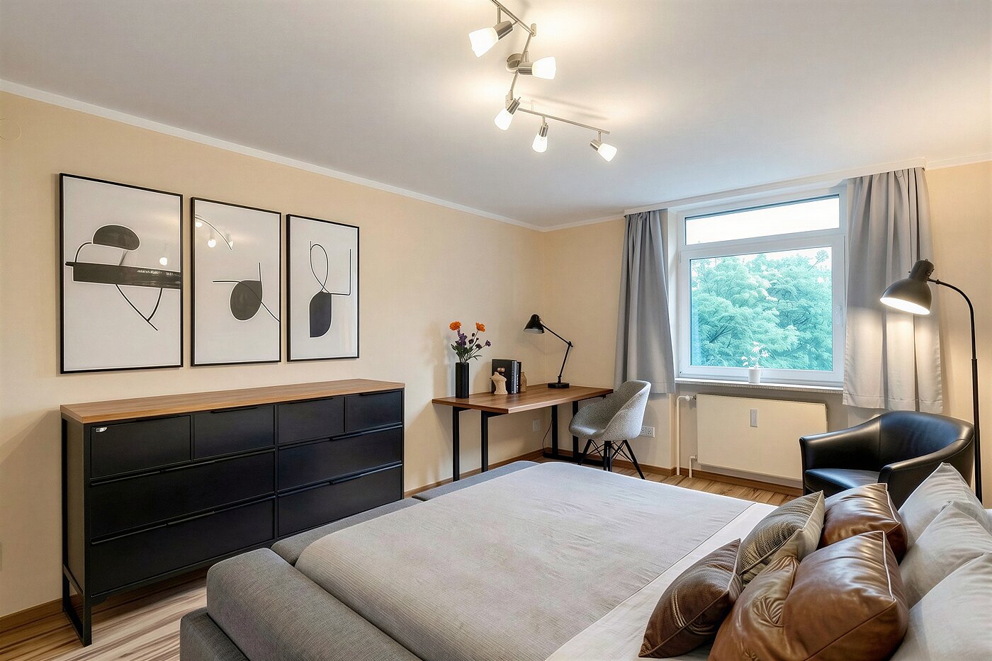 Apartment with 4 room | München-Aubing | 70276 | KI-generiertes Möblierungsbeispiel