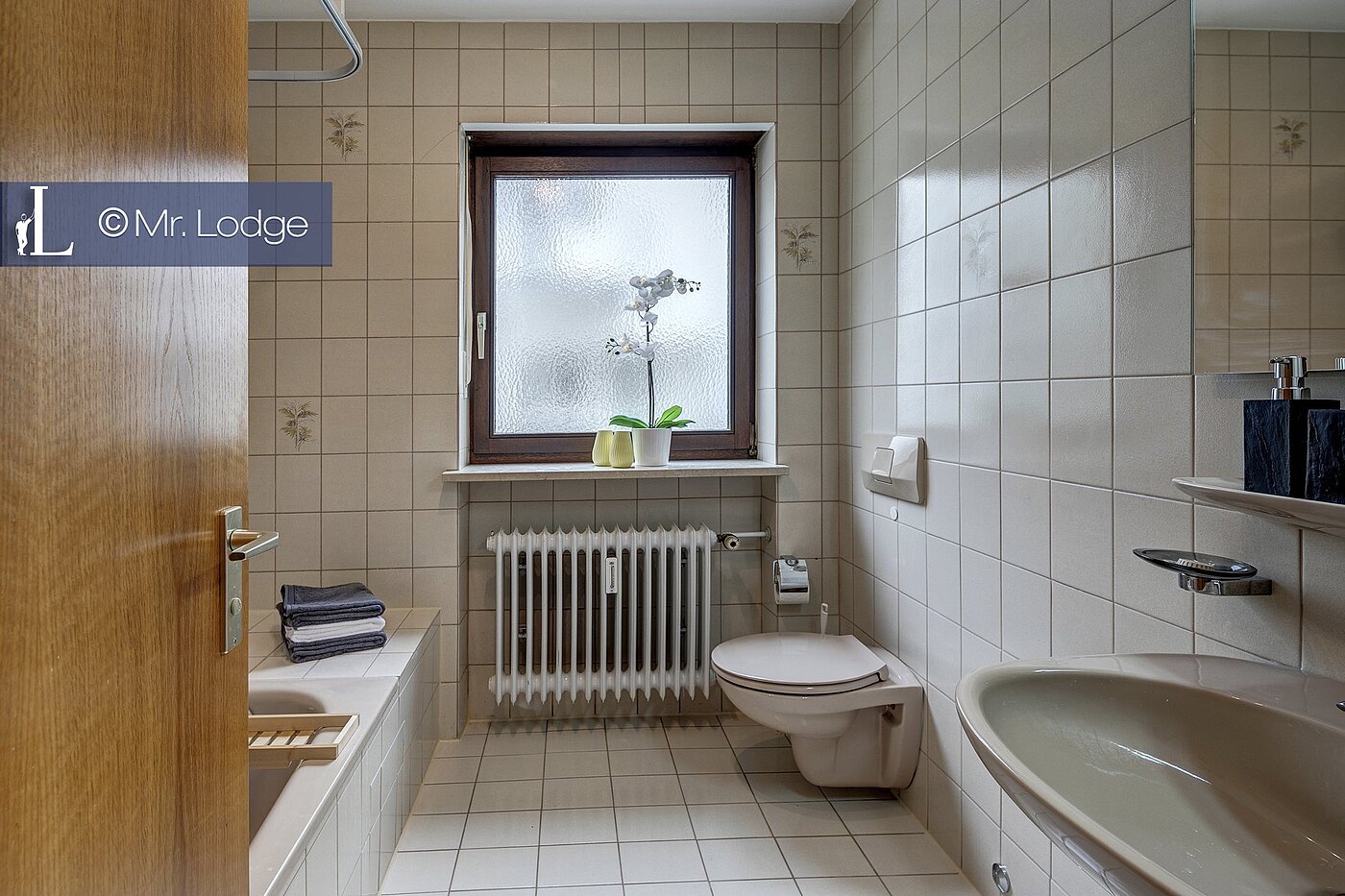 Ground floor apartment with 2 room | München-Harlaching | 1704ML6 | Bad mit Fenster