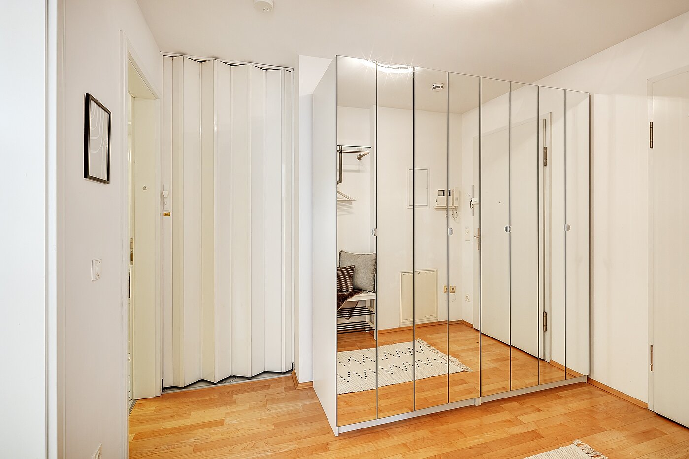 Apartment with 1.5 room | München-Schwabing | 2205ML81 | ...ausreichend Stellfläche