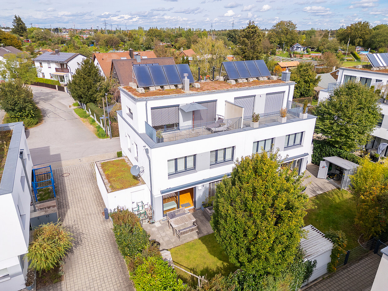Semi-detached House with 5 room | München-Aubing | 70162 | Vorderansicht 2