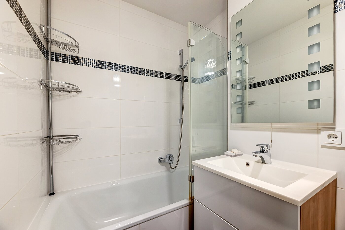 Apartment with 2 room | München-Sendling | 2106ML2 | ...mit Badewanne