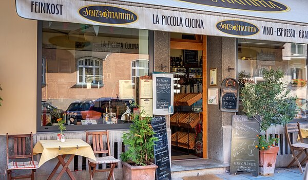 Apartment with 1 room | München-Maxvorstadt | 700022 | Vielfältige Einkaufsmöglichkeiten