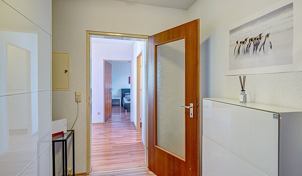 Apartment with 2.5 room | München-Hadern | 70393 | Flur vom Eingang kommend