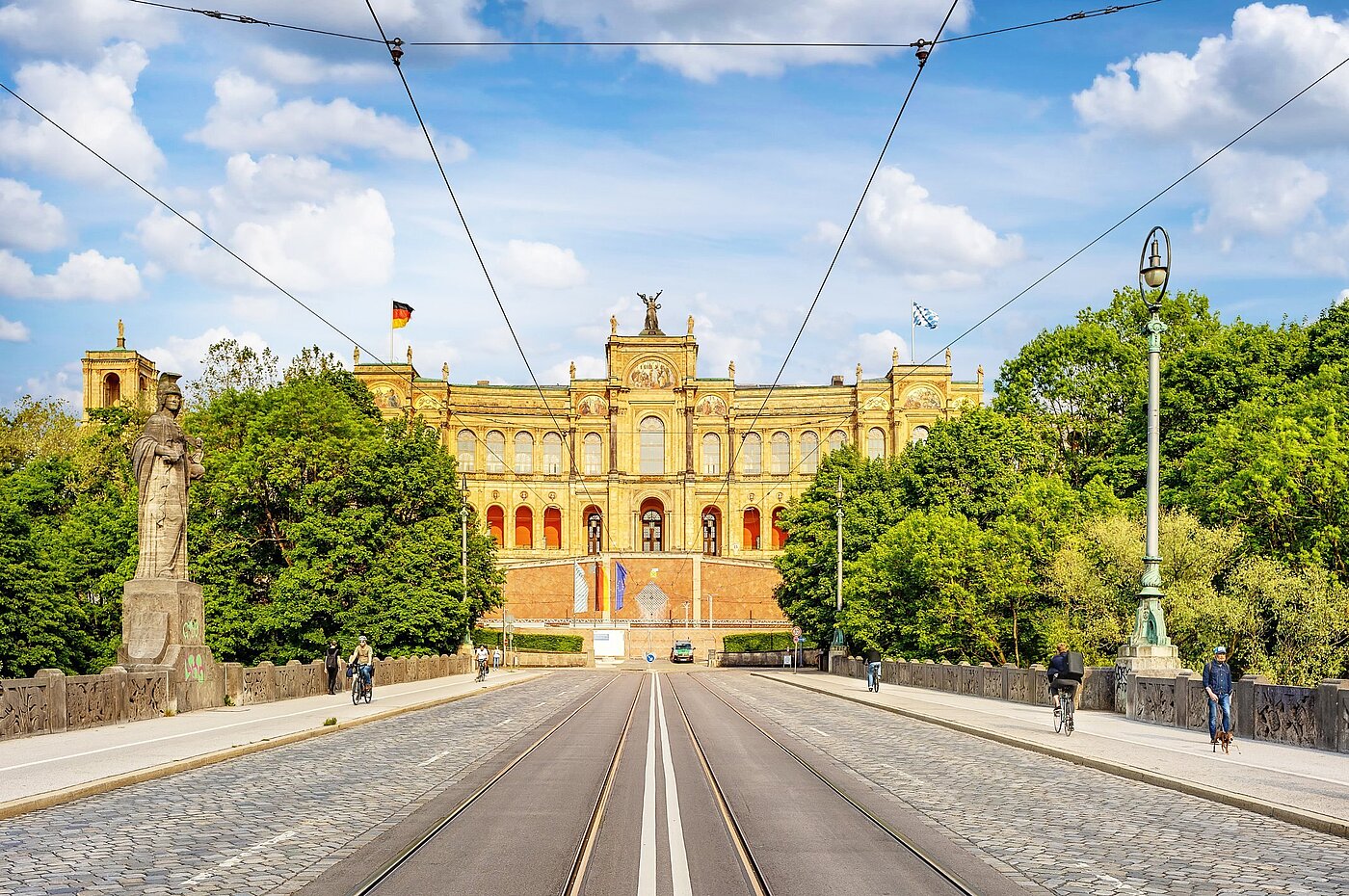 Apartment with 2 room | München-Haidhausen | 2105ML6 | ...und Maximilianeum