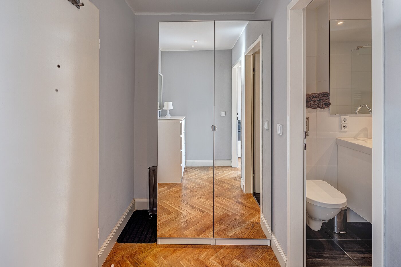 Apartment with 1 room | Rosenheim | 2109ML8 | Stauraum im Dielenbereich