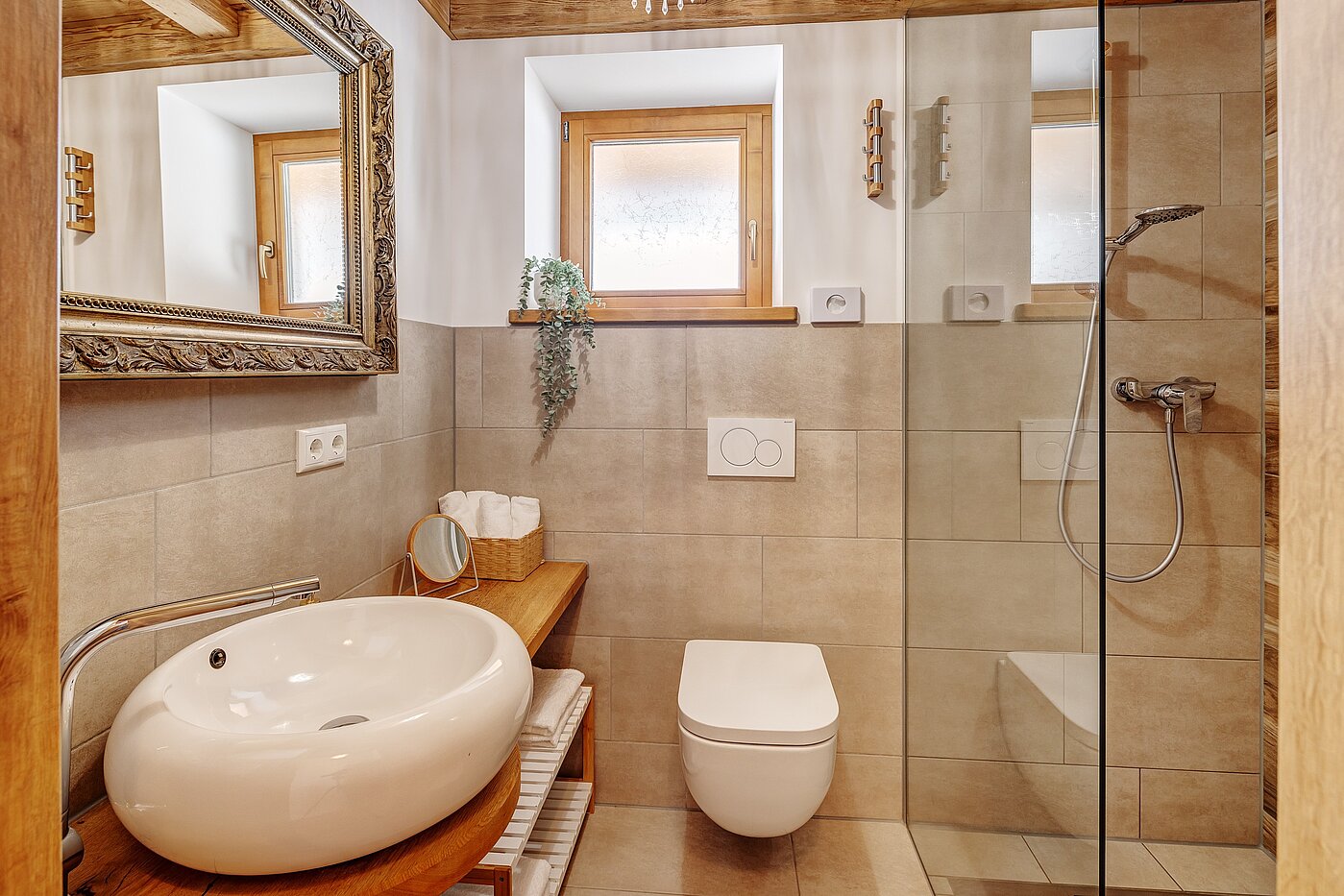 Apartment with 6 room | 70095 | ....und Bad en Suite