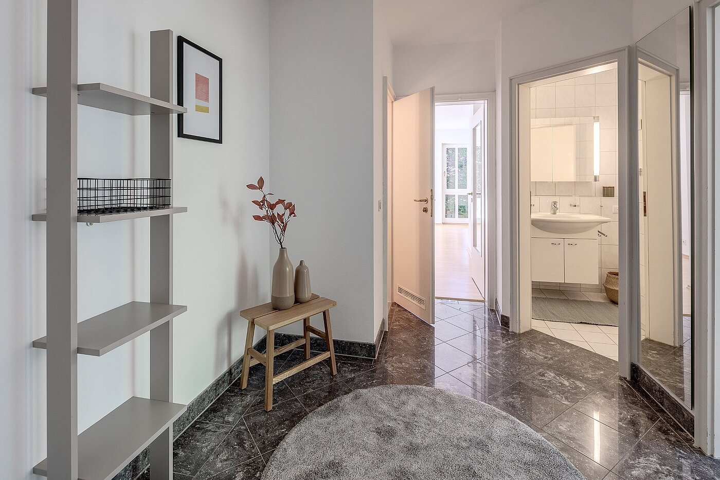 Apartment with 3 room | München-Harlaching | 1908ML6 | Elegante Diele