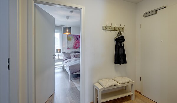 Apartment with 3 room | 70483 | Diele mit Zugang zum...